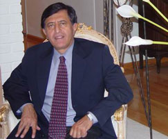 Dr. Aziz Kamali